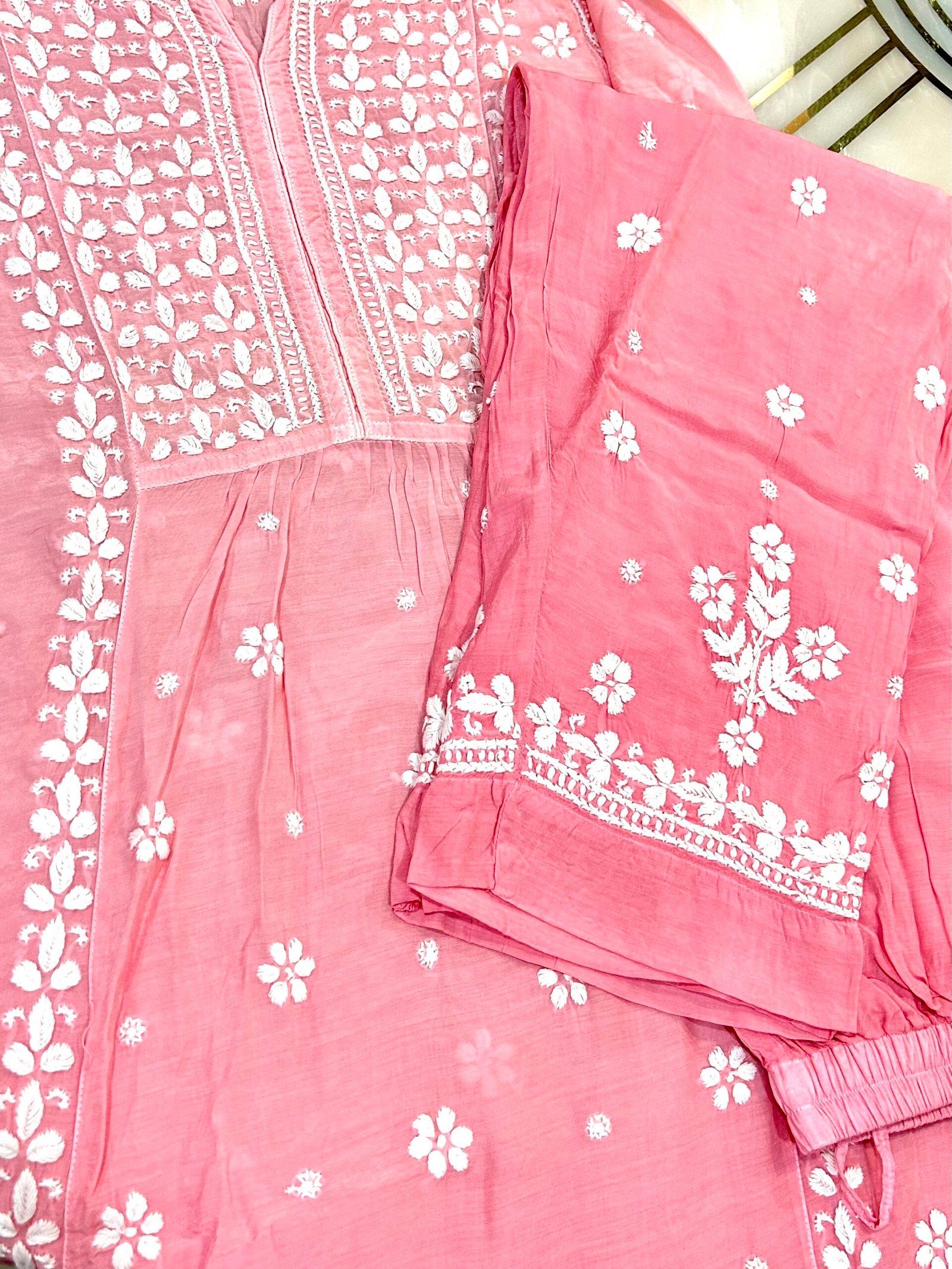 Muslin Kurta and Pant Set. - Image 2