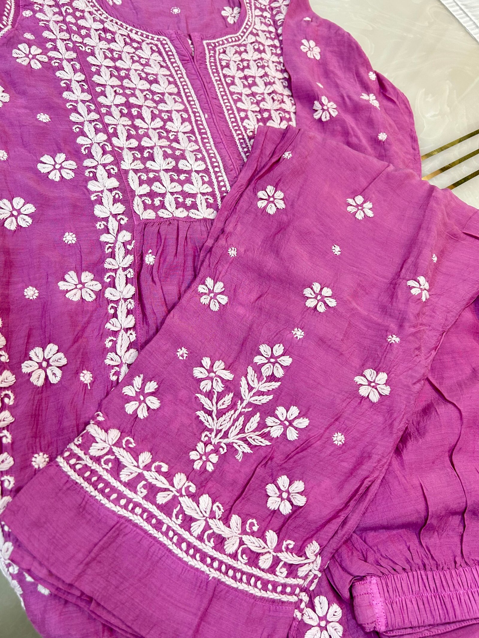 Pure Muslin Kurta and Pant Set. - Image 2